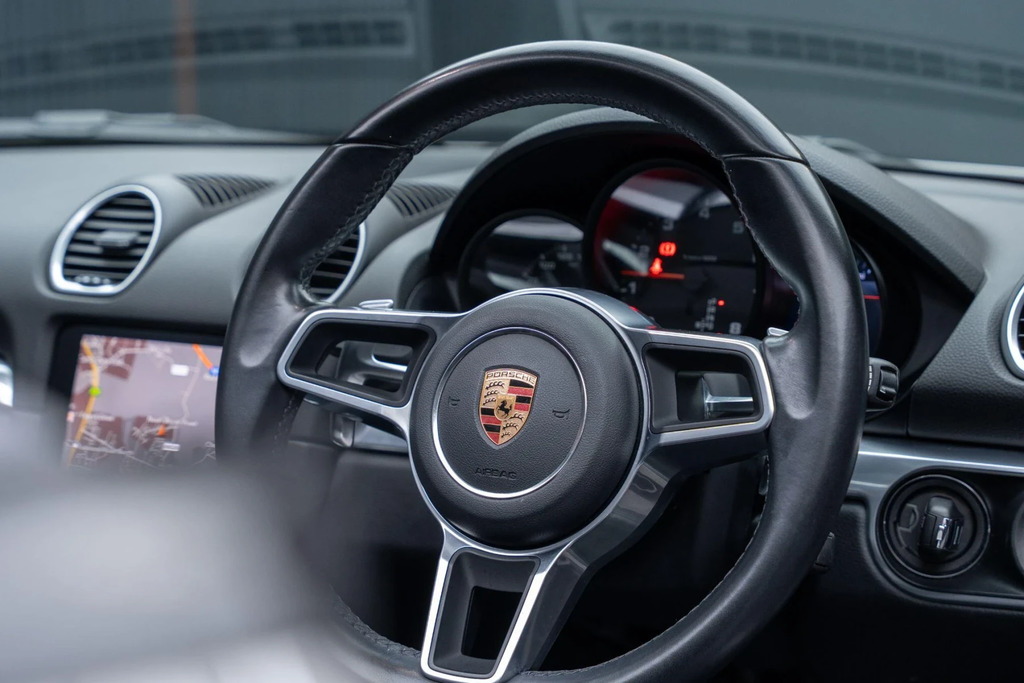 Porsche 718 Boxster 2.5 S Pdk White #37