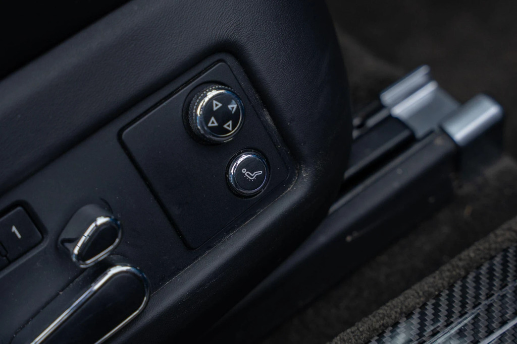 Bentley Continental V8  #20