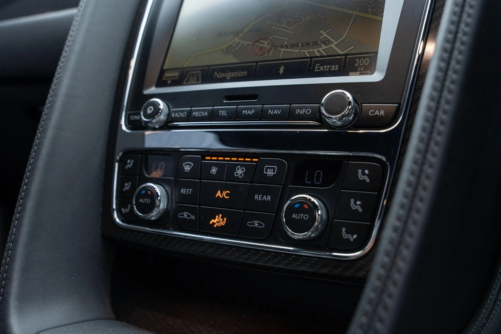 Bentley Continental V8  #36
