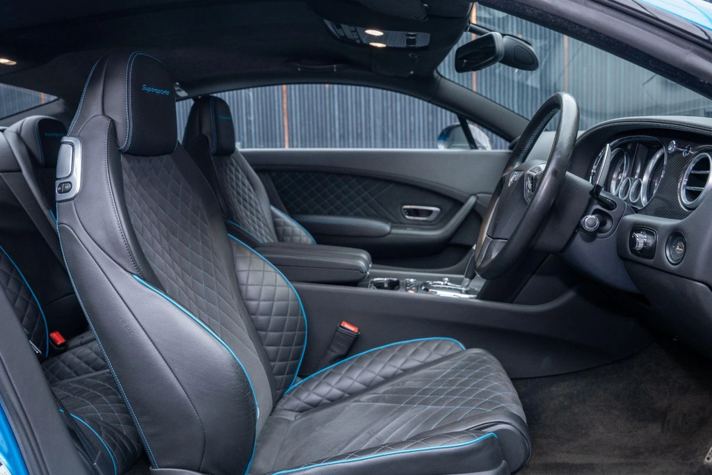 Bentley Continental V8  #12