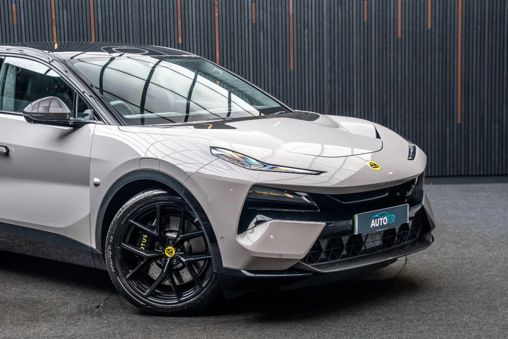 Lotus Eletre 450Kw S 112Kwh Estate LG74JDK Black #7
