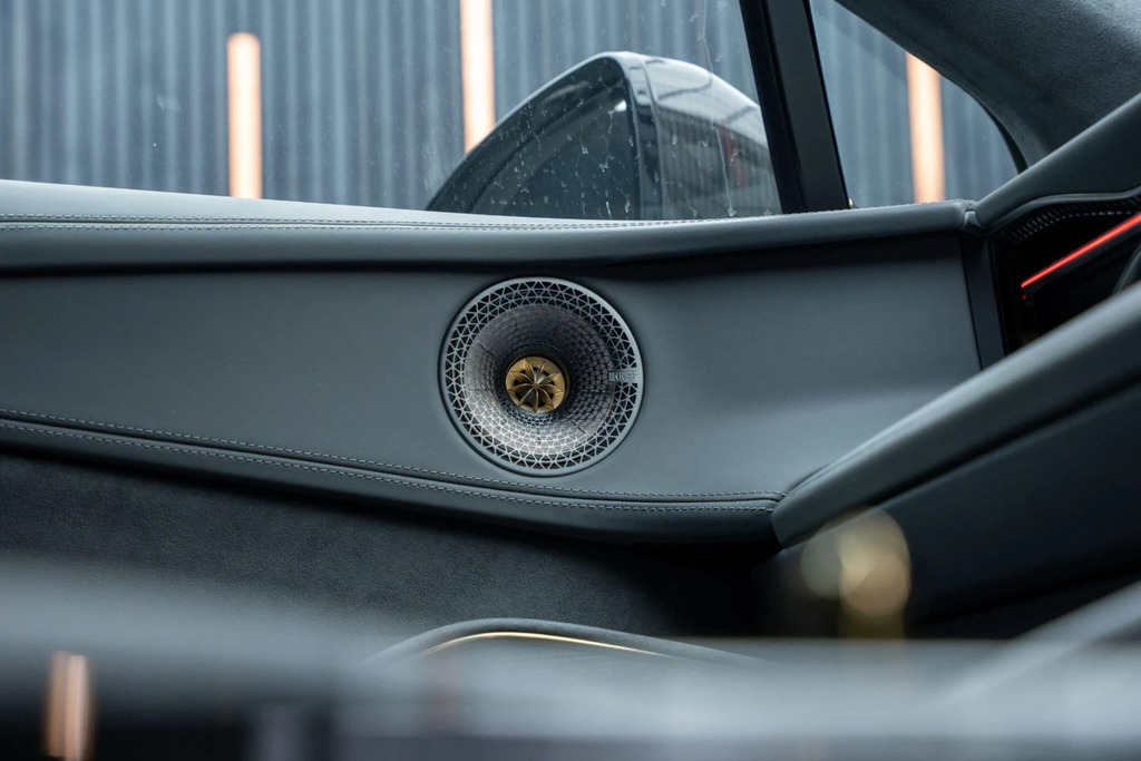 Lotus Eletre 450Kw S 112Kwh Estate LG74JDK Black #28