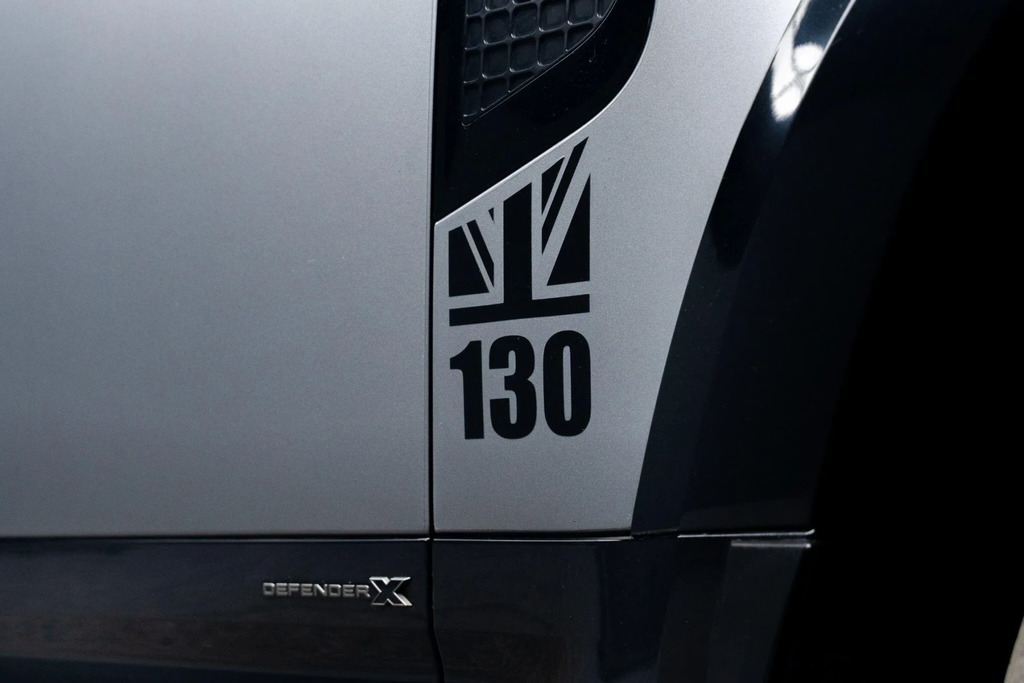 Land Rover Defender 130 3.0 D300 X-dynamic Hse 130 8 Seat Estat Black #25