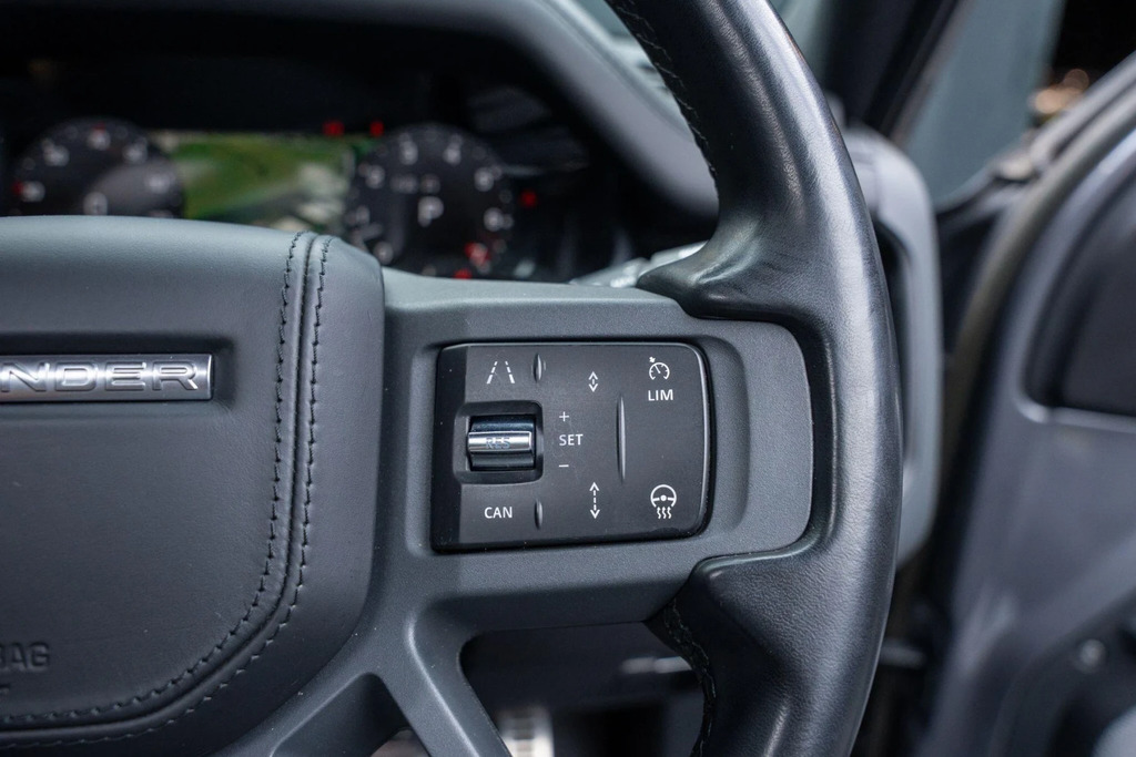 Land Rover Defender 130 3.0 D300 X-dynamic Hse 130 8 Seat Estat Black #28