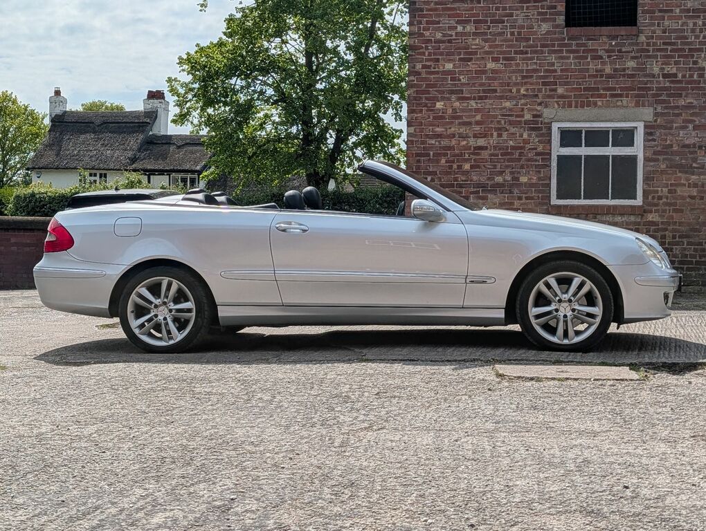 Mercedes-Benz CLK 1.8 Clk200 Kompressor Avantgarde Cabriolet Pet Silver #2