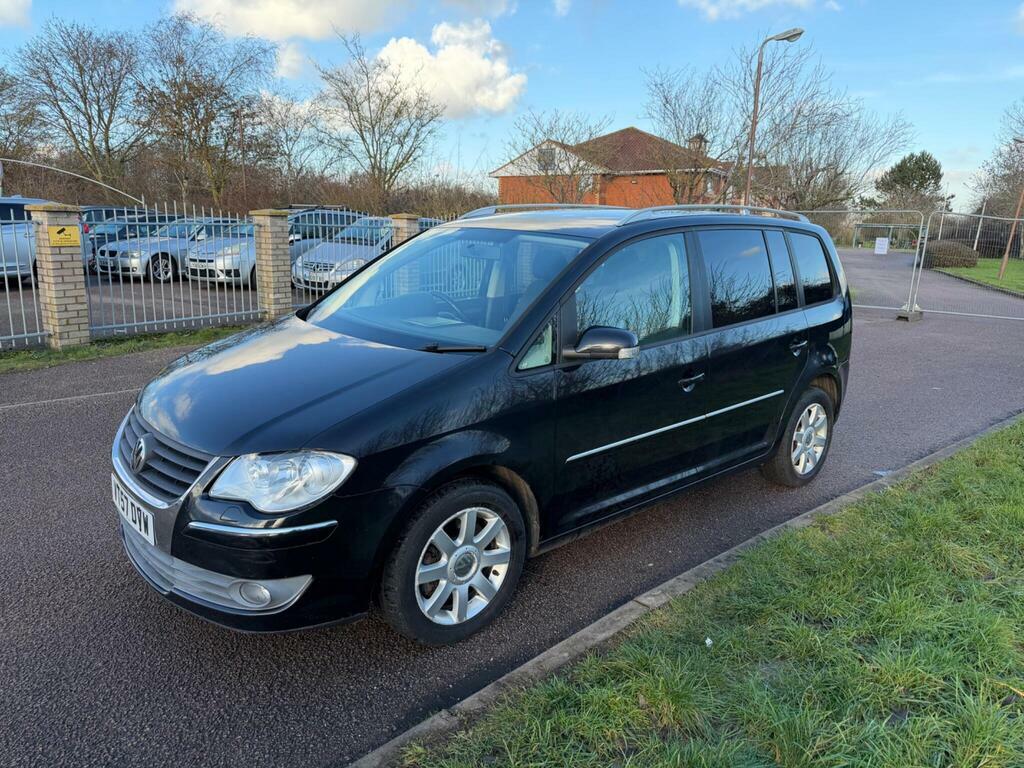 Volkswagen Touran 1.4 Tsi Se Dsg Black #3
