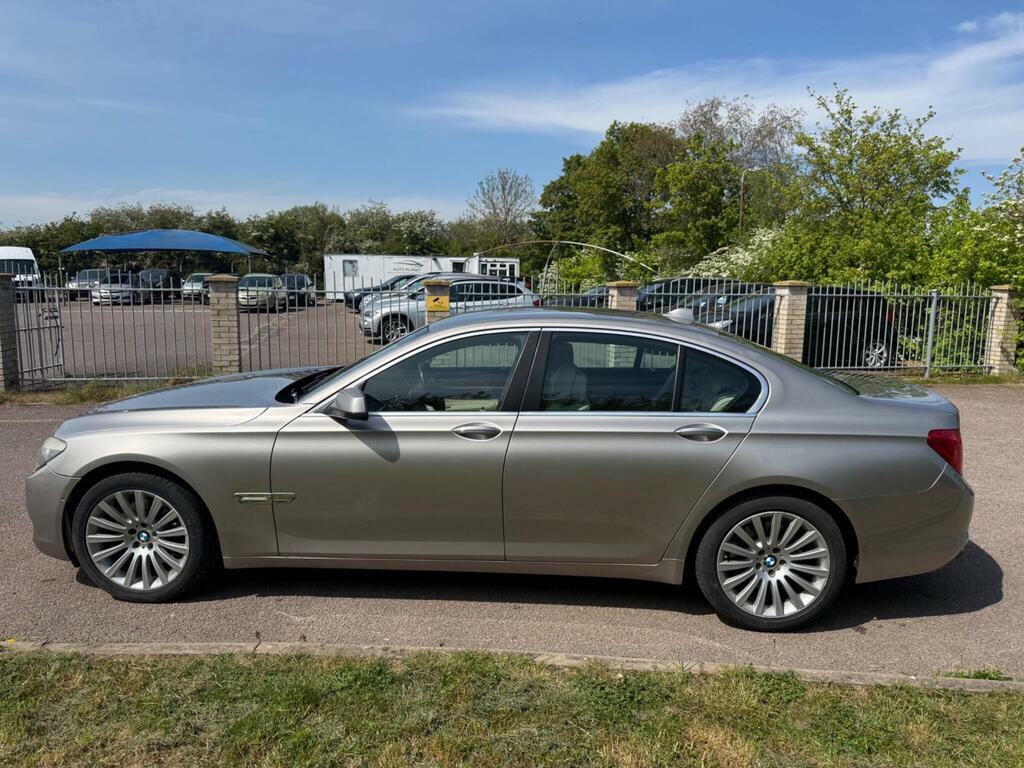BMW 7 Series 3.0 730D Se Euro 5 Silver #5