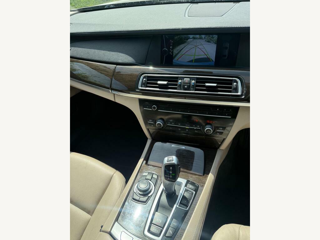 BMW 7 Series Se Blue #13