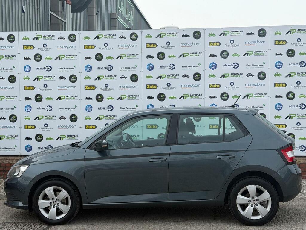 Skoda Fabia Hatchback 1.4 Tdi Se Dsg Euro 6 Ss 201565 HV65FXL Grey #5