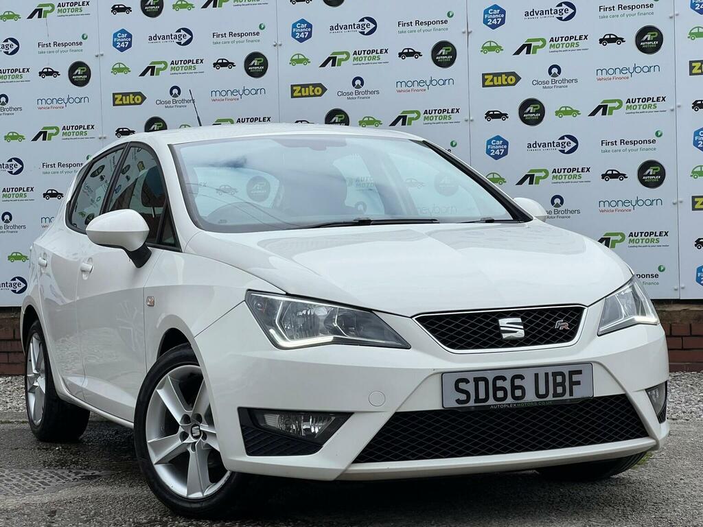 Seat Ibiza Hatchback 1.2 Tsi Fr Euro 6 201666 SD66UBF White #2
