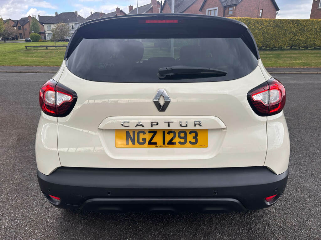 Renault Captur 0.9 Tce 90 Iconic NGZ1293 Black #6