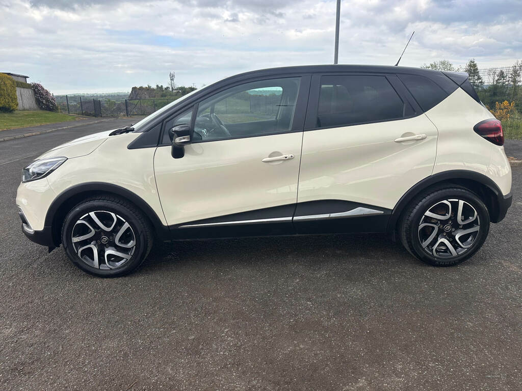 Renault Captur 0.9 Tce 90 Iconic NGZ1293 Black #5
