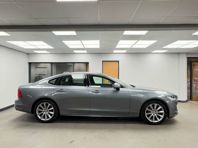 Volvo S90 2.0 T4 Momentum Plus Saloon Euro 6 WA69KKX Grey #3