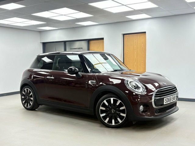 Mini Hatch 1.5 Cooper Hatchback Euro 6 Ss SD68EWB Red #2