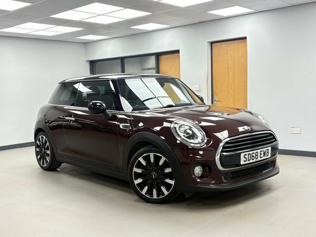 Mini Hatch 1.5 Cooper Hatchback Euro 6 Ss Red