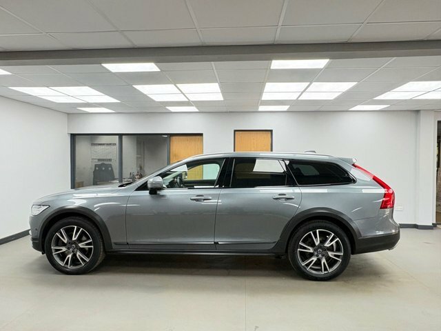 Volvo V90 Cross Country 2.0 D4 Plus Estate Awd Euro 6 Ss Grey #4