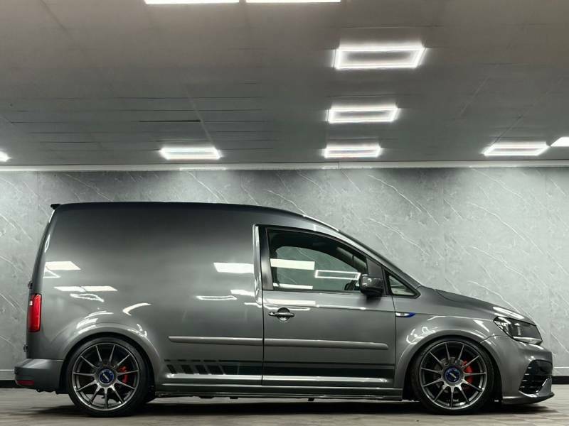 Volkswagen Caddy 2.0 Tdi Bluemotion Tech 150Ps Highline Nav Van Dsg AF69EBA Grey #3