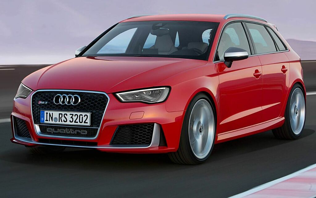 Audi RS3 2.5 Tfsi Quattro S Tronic Misano Red Pan Roof Red