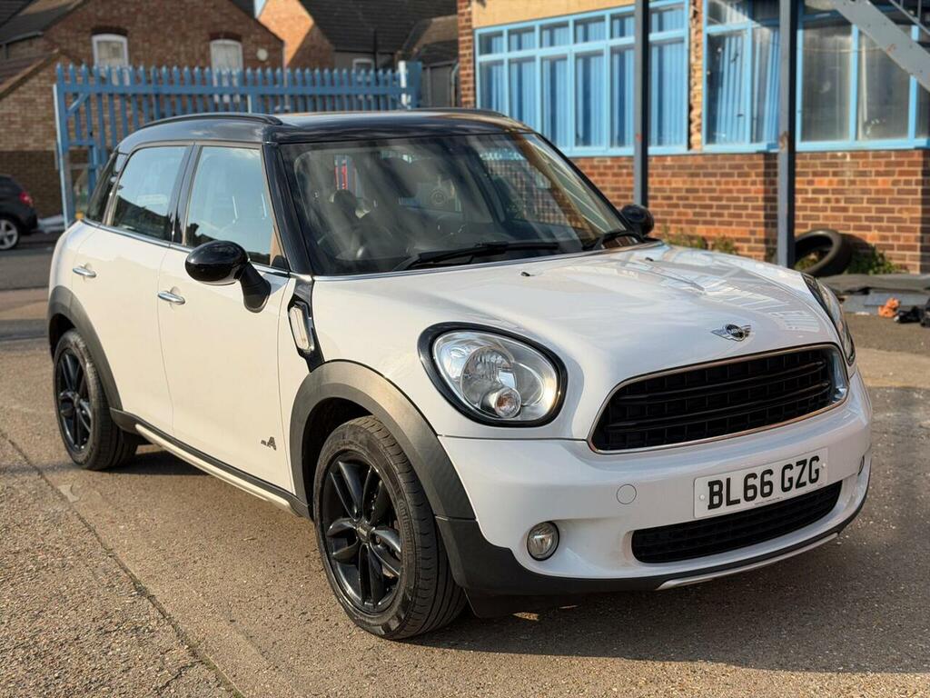 Mini Countryman 1.6 Cooper D All4 Euro 6 Ss BL66GZG White #2