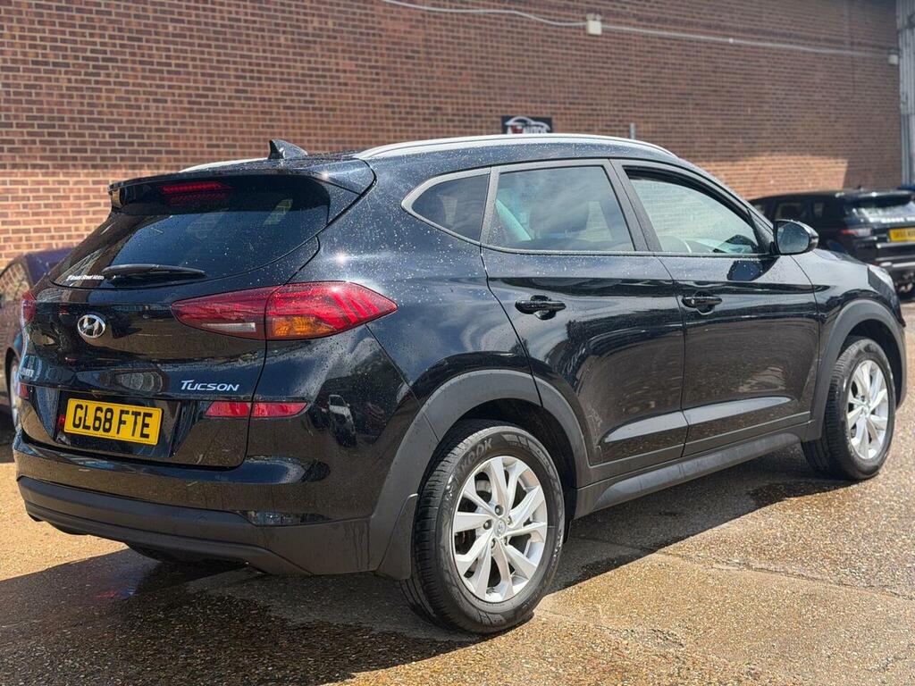 Hyundai Tucson 1.6 Gdi Se Nav Euro 6 Ss GL68FTE Black #5