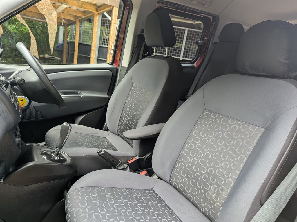 Fiat Doblo Cargo 1.3 Multijet 16V White #38