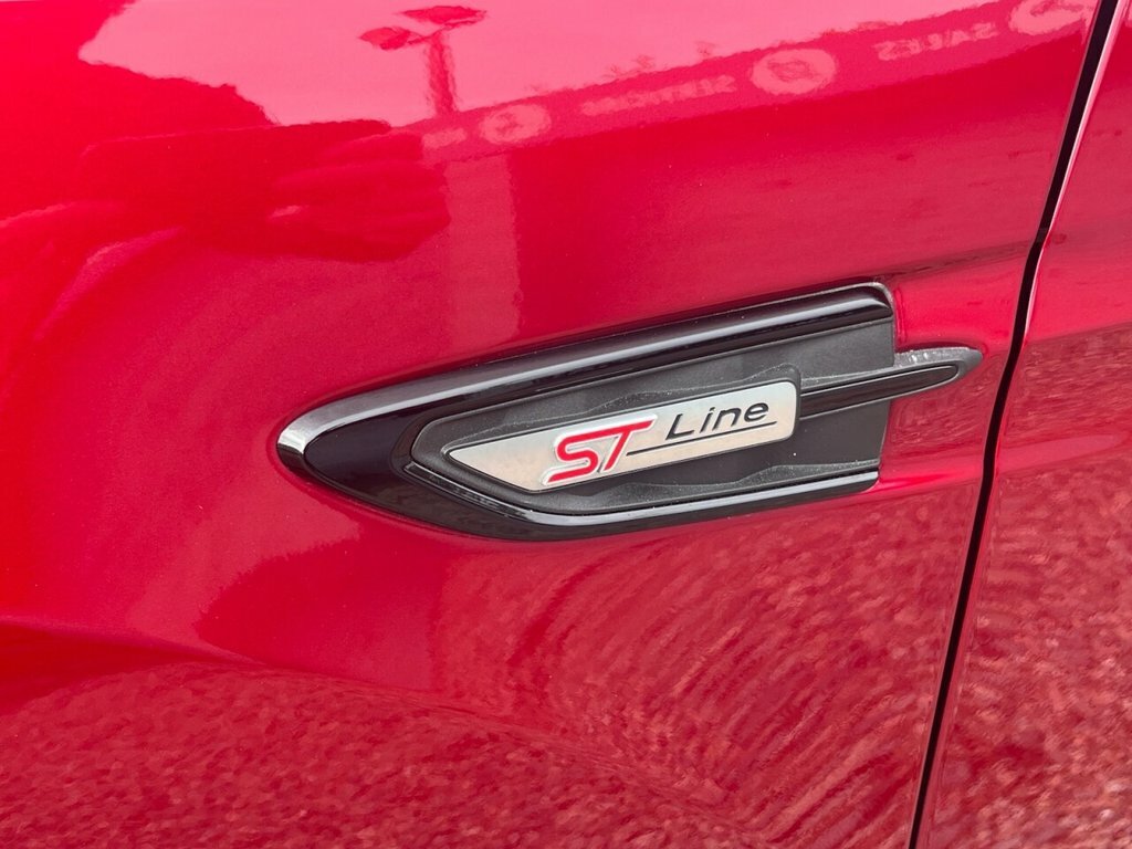 Ford Kuga 2L St-line Edition ET19HWU Red #3
