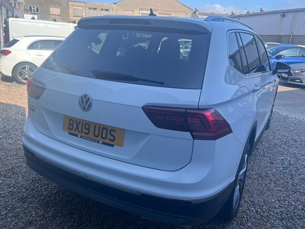 Volkswagen Tiguan Allspace 2L Sel BX19UOS White #4