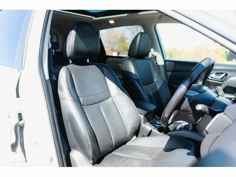 Nissan X-Trail Dci Tekna - 2017 17 NJ17YVL White #2