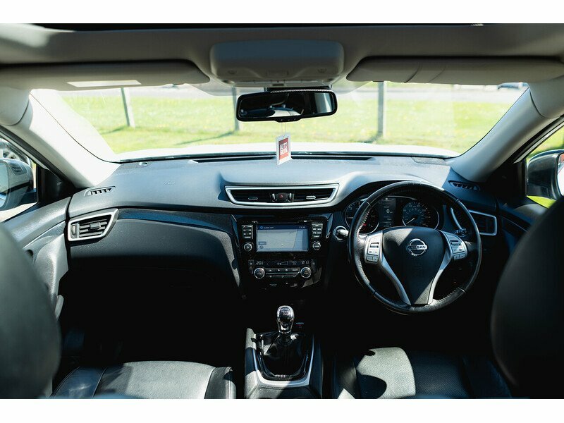 Nissan X-Trail Dci Tekna - 2017 17 NJ17YVL White #3