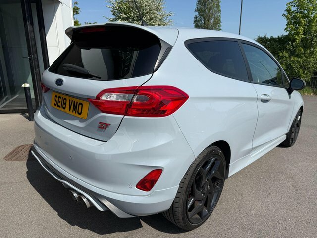 Ford Fiesta Ecoboost St-3 Euro 6 SE18VMO Silver #3