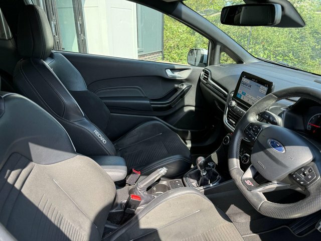 Ford Fiesta Ecoboost St-3 Euro 6 SE18VMO Silver #6
