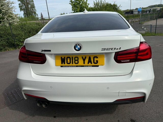 BMW 3 Series 320D M Sport Shadow WO18YAG White #4