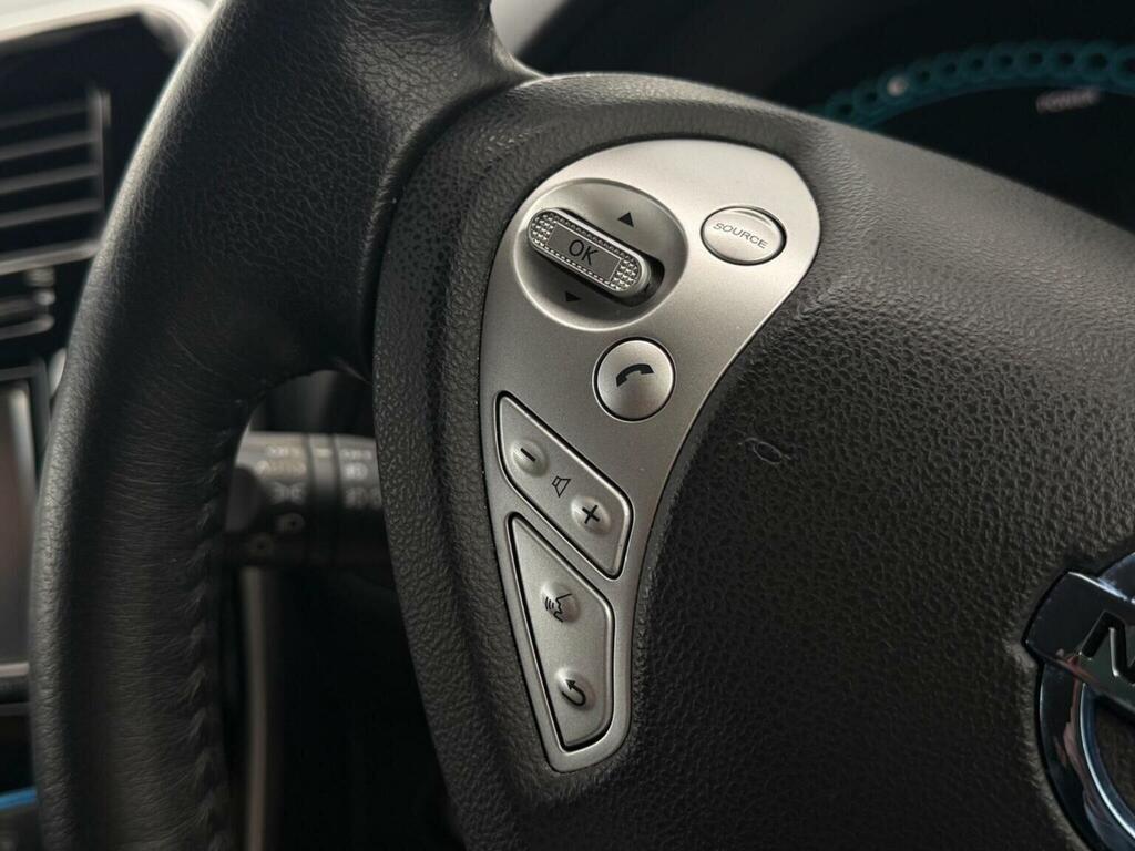 Nissan Leaf 30Kwh Tekna Black #6