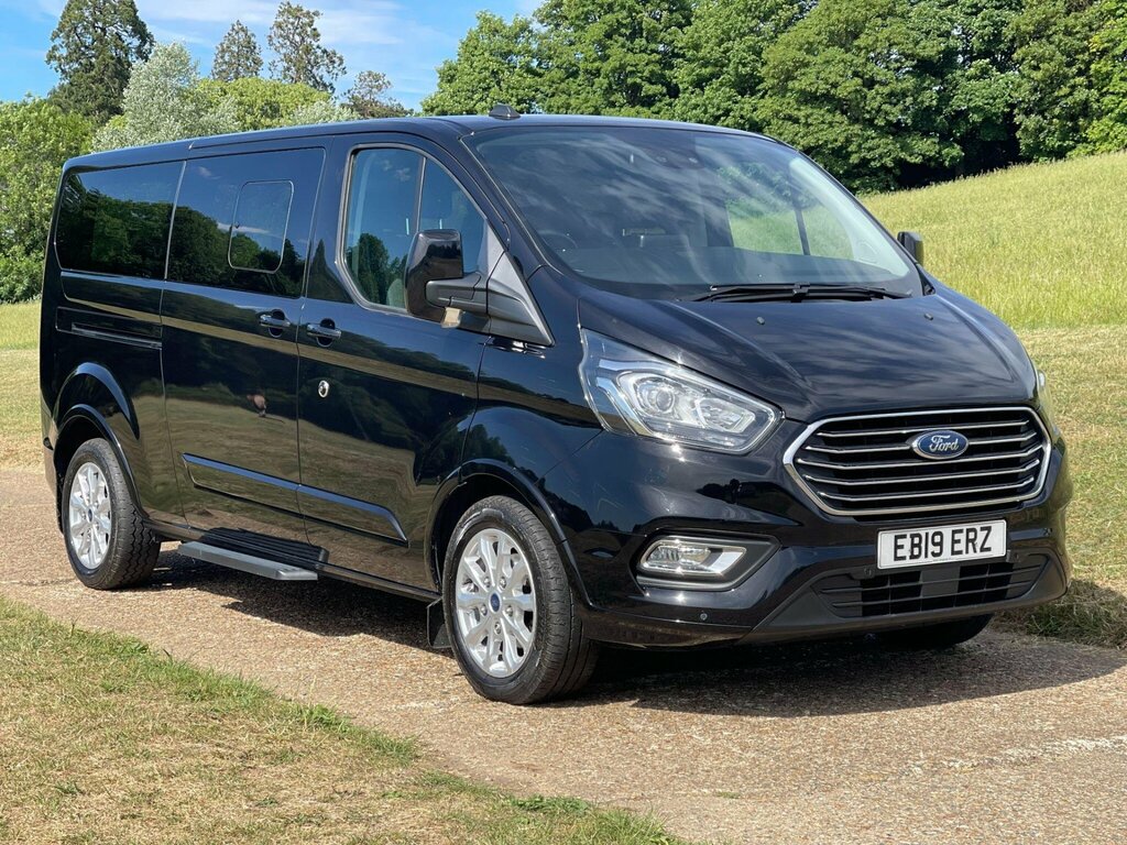 Ford Tourneo Custom 2.0 320 Ecoblue Titanium L2 Euro 6 Ss Black #2