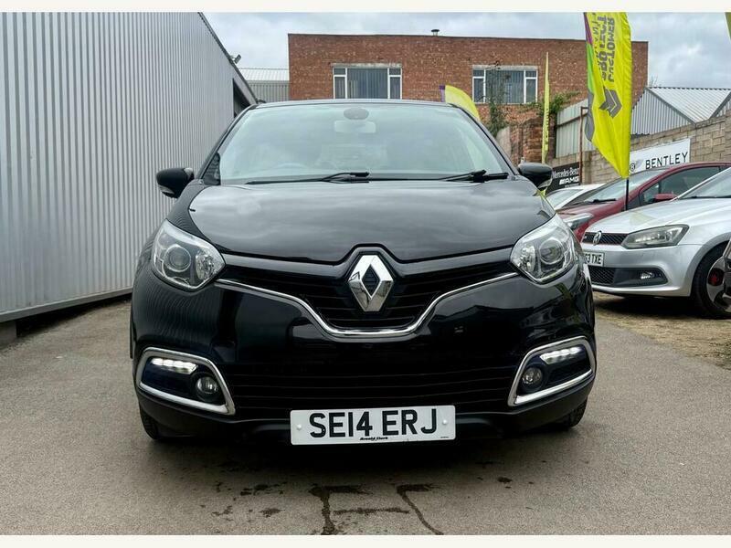Renault Captur Dynamique S Medianav Tce SE14ERJ Black #2