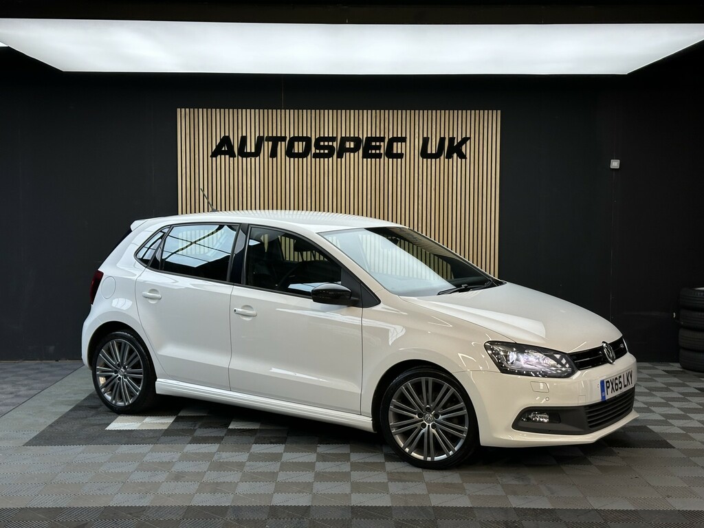 Volkswagen Polo Hatchback 1.4 Tsi Bluemotion Tech Act Bluegt 2015 White