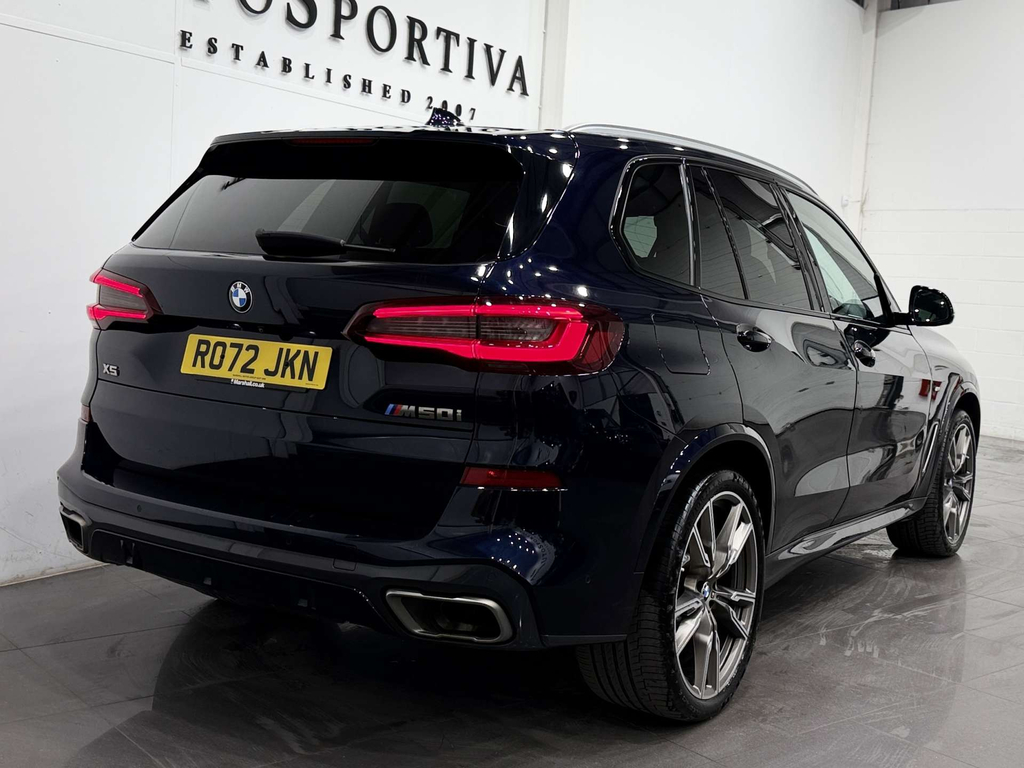 BMW X5 4.4 L M50i 4Wd RO72JKN #4
