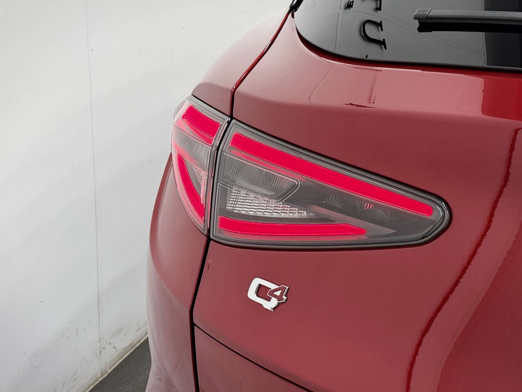 Alfa Romeo Stelvio  Red #23