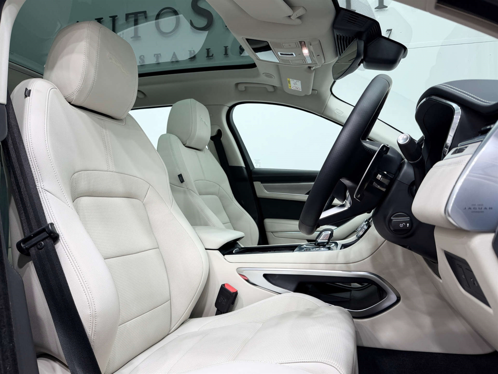 Jaguar F-Pace 2 L R-dynamic Se D Mhev Awd 4Wd  #2