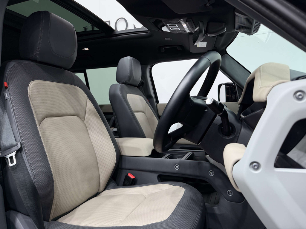 Land Rover Defender 2 L X-dynamic S Phev 4Wd  #2