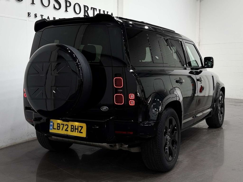 Land Rover Defender 2 L X-dynamic S Phev 4Wd  #3