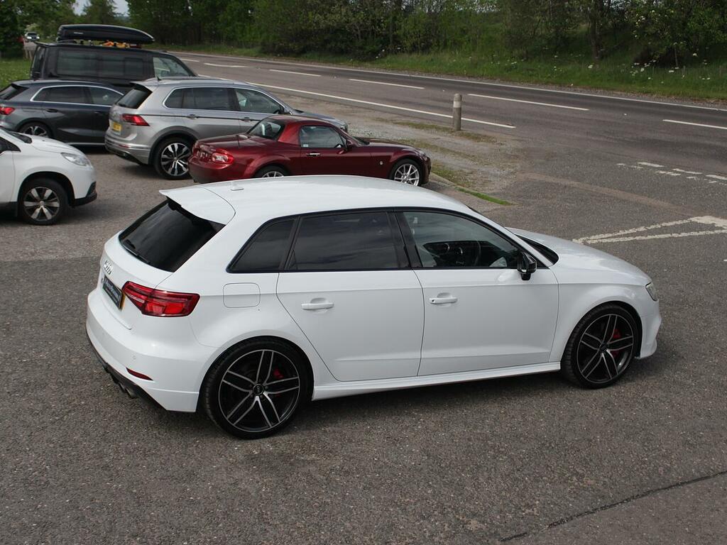 Audi S3 2.0 Tfsi Black Edition Sportback S Tronic Quattro White #5