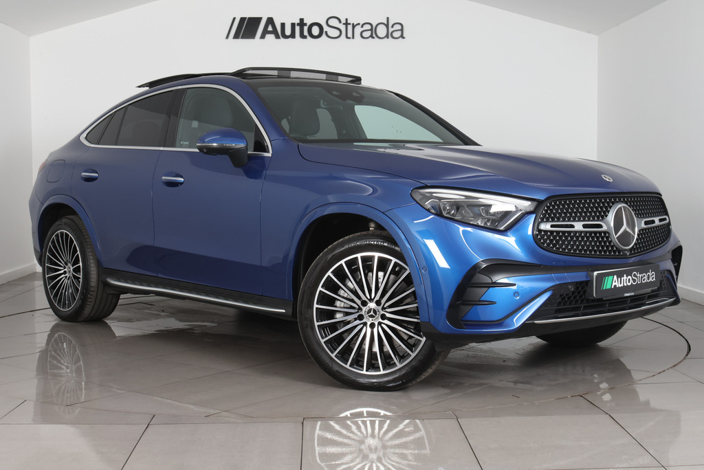 Mercedes-Benz GLC Class Glc 300 E 4Matic Amg Line Premium Plus Blue