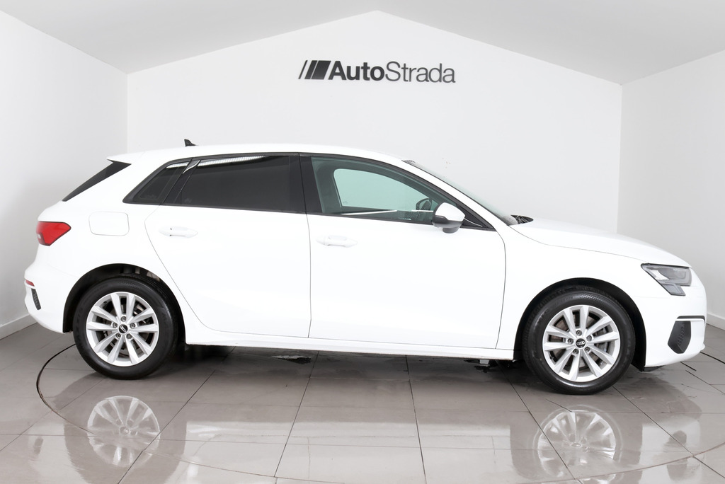 Audi A3 Sportback Tfsi Technik GY70PYS White #5