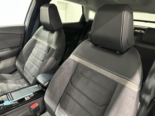 Citroen C4 Puretech Shine Plus Eat8 LA23UHU White #5