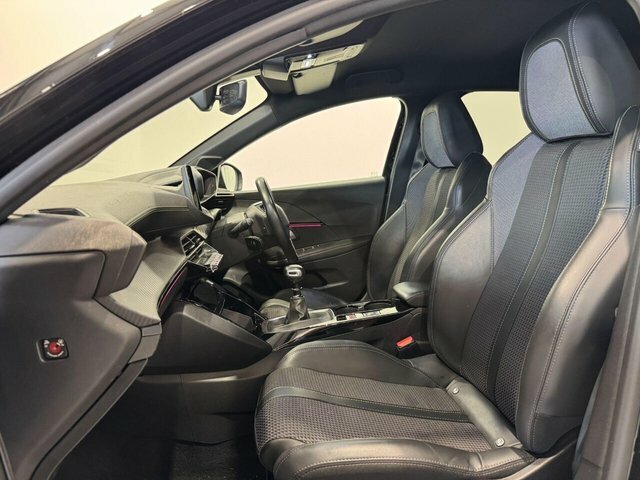 Peugeot 208 Puretech Gt Euro 6 KW22TUP Black #2