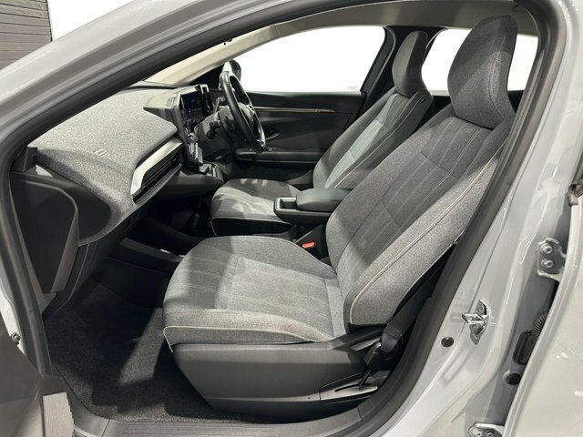 Renault Megane E-Tech Equilibre Optimum WM72BKU Grey #3