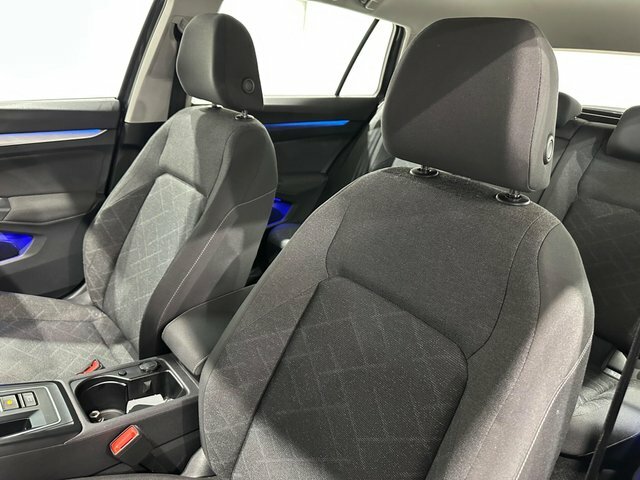 Volkswagen Golf Etsi Mhev Life Dsg Grey #4