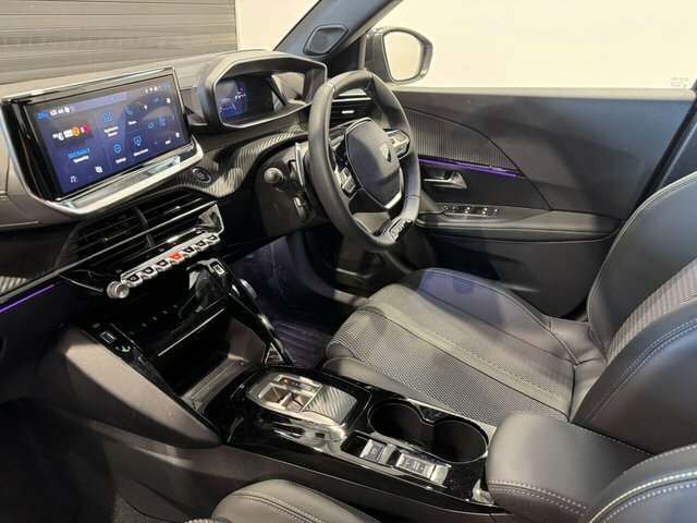 Peugeot 2008 Puretech Gt Eat Euro GU75OWW Black #3