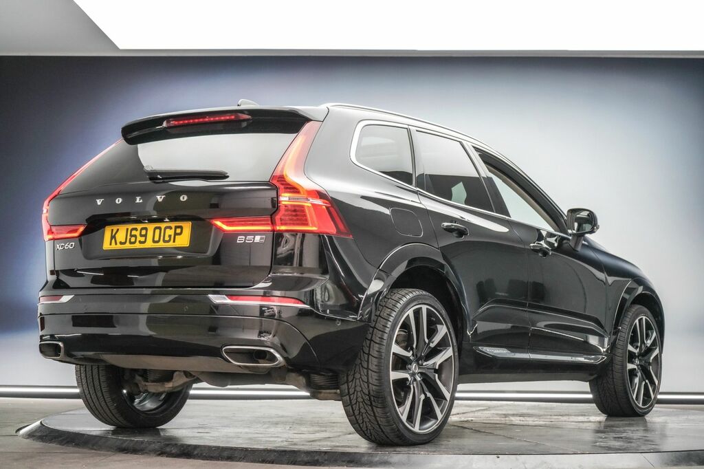 Volvo XC60 2020 2.0 B5 Mhev Inscription Pro Suv Hy KJ69OGP Black #3